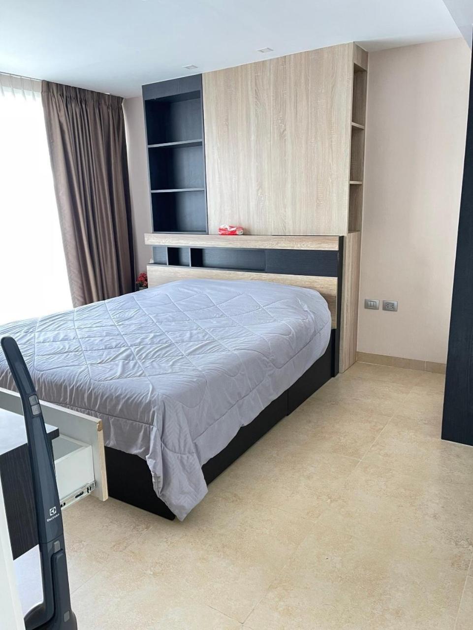 2 Bedrooms Near Pattaya Beach Exterior photo