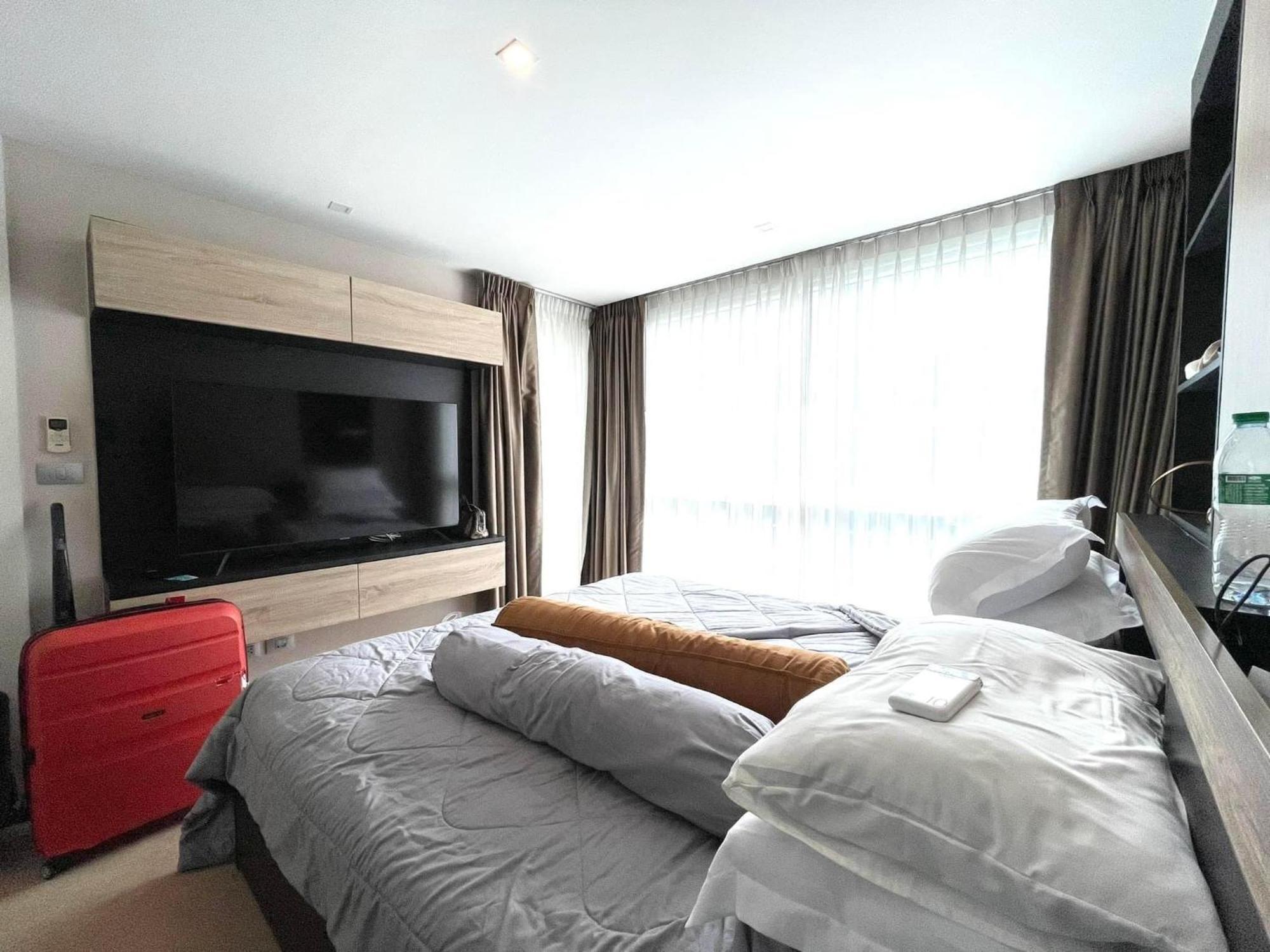 2 Bedrooms Near Pattaya Beach Exterior photo