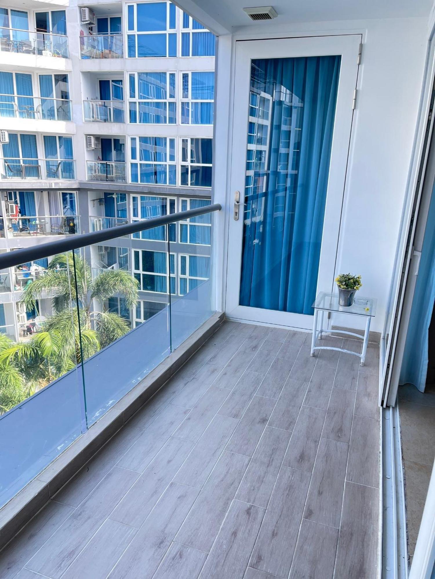 2 Bedrooms Near Pattaya Beach Exterior photo
